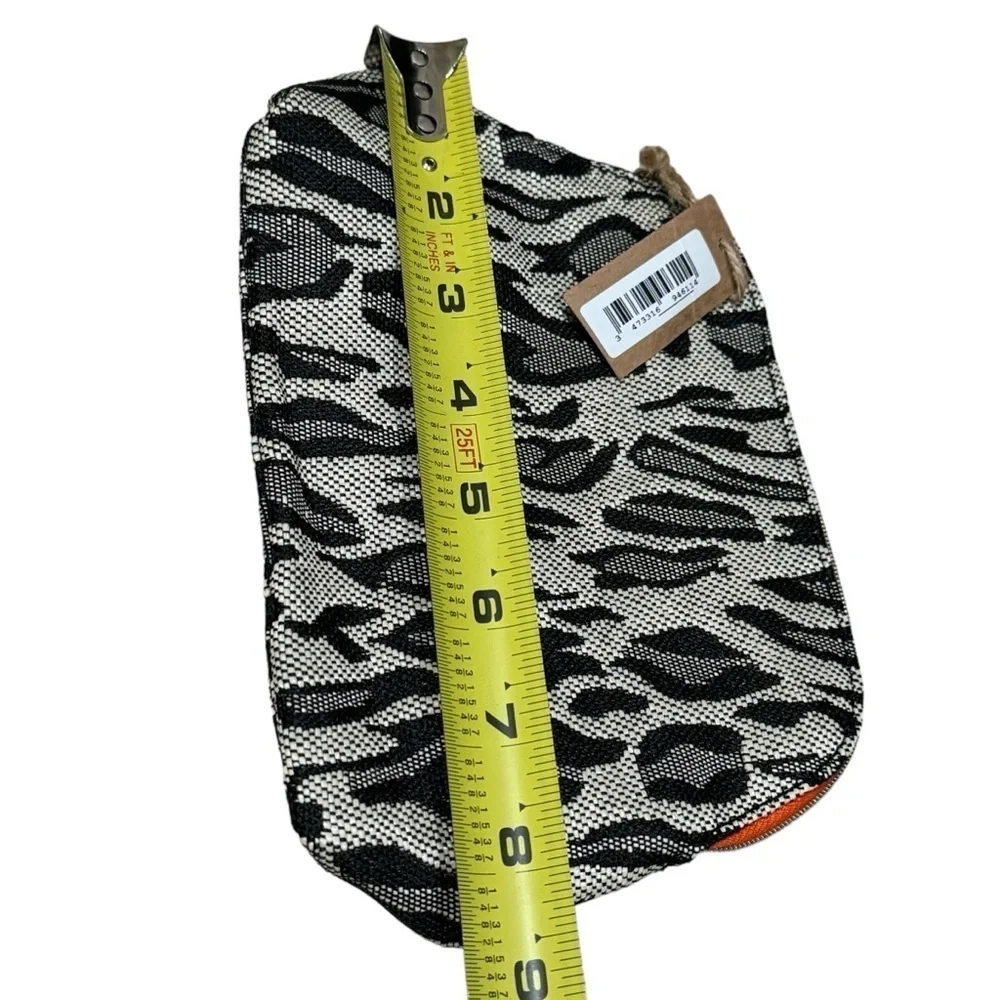 NEW Cle de Peau Brown‎ and Orange Leopard Print Small Cosmetic Bag